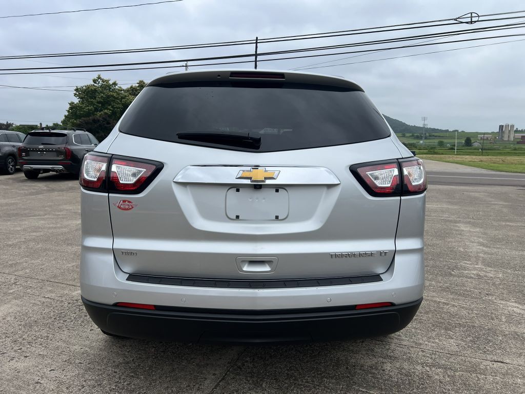 2015 Chevrolet Traverse Image 16