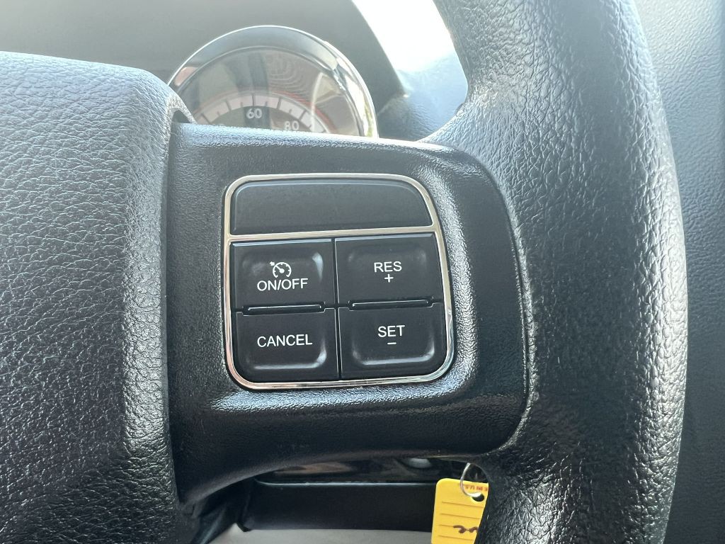 2017 Dodge Grand Caravan Image 3