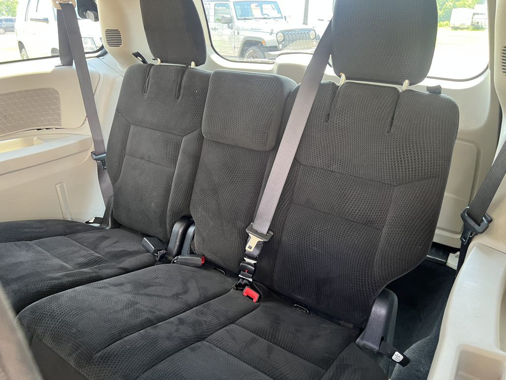 2017 Dodge Grand Caravan Image 12