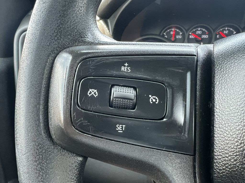 2019 Chevrolet Silverado 1500 Image 4