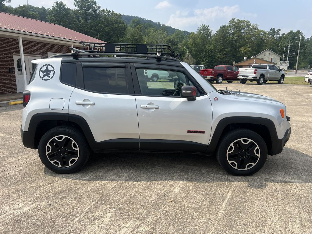 2016 Jeep Renegade Image 1