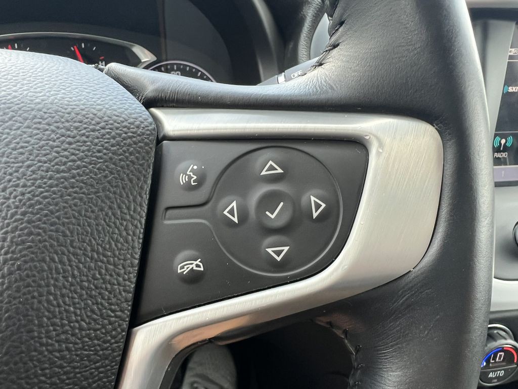 2017 GMC Acadia Image 5