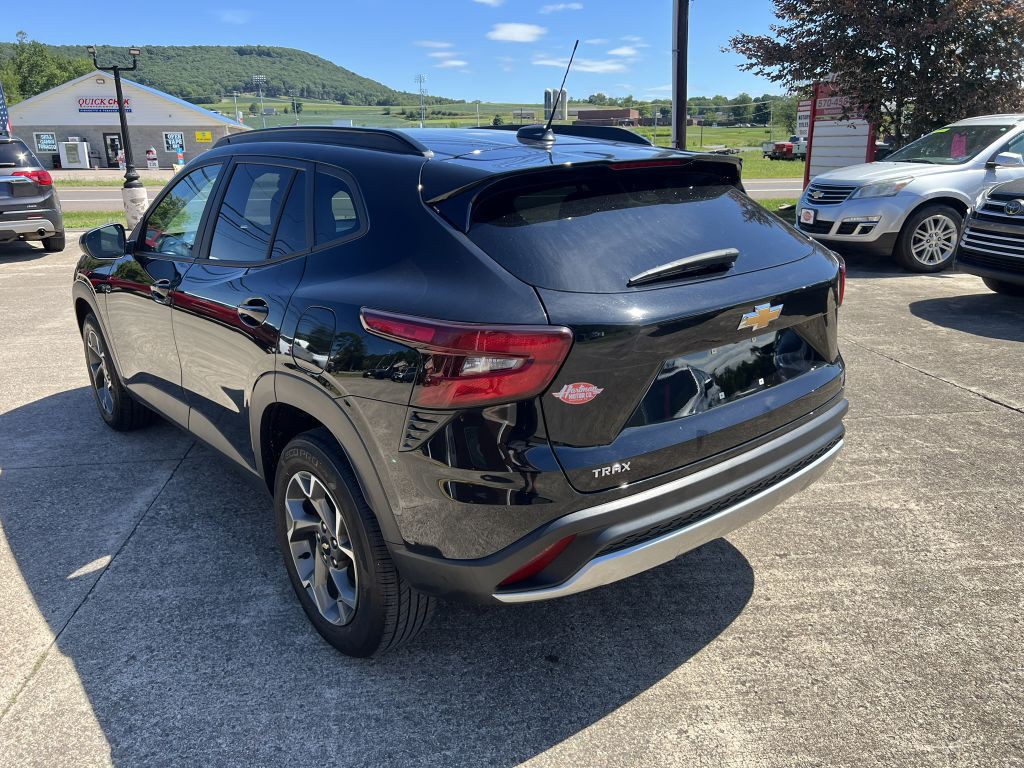 2024 Chevrolet Trax Image 16