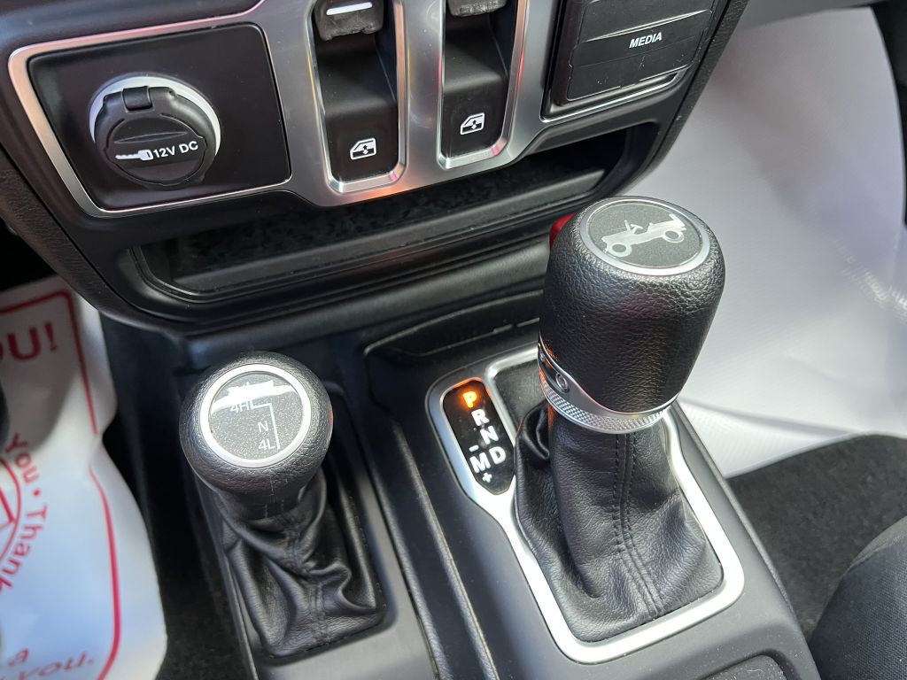2019 Jeep Wrangler Image 10