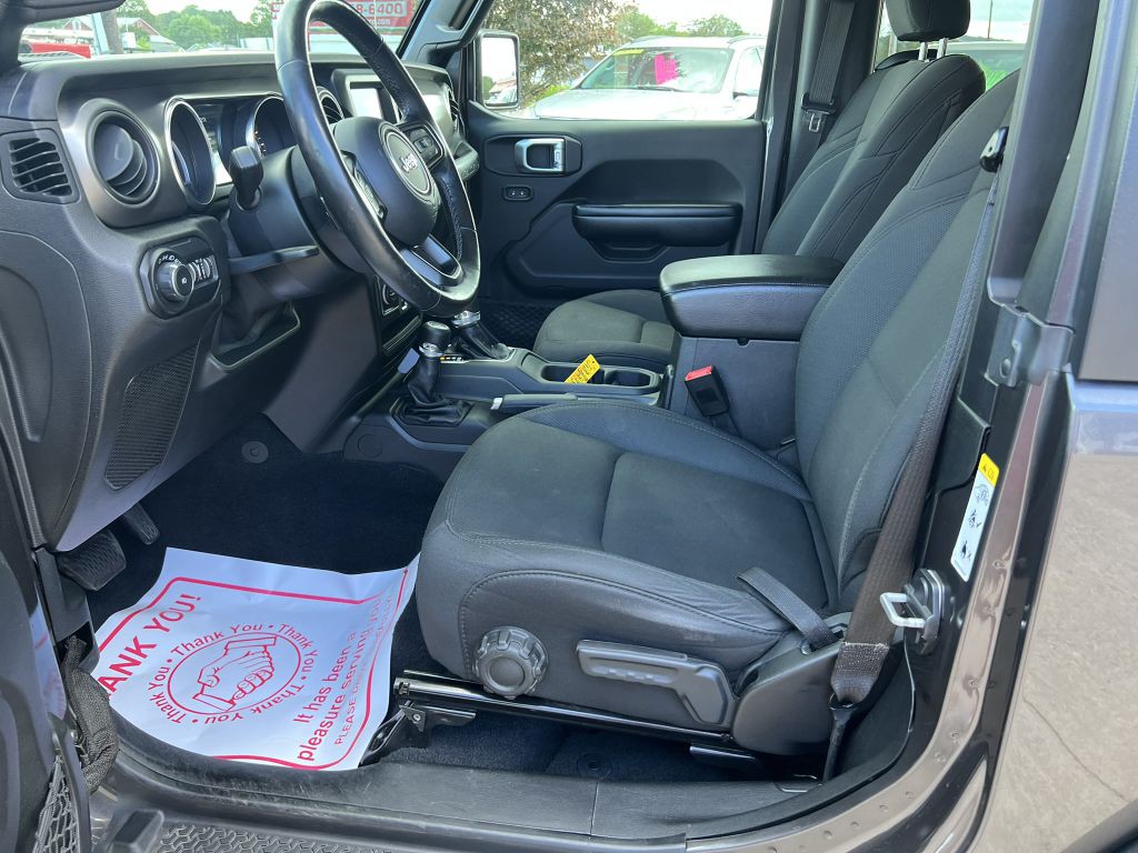 2019 Jeep Wrangler Image 12