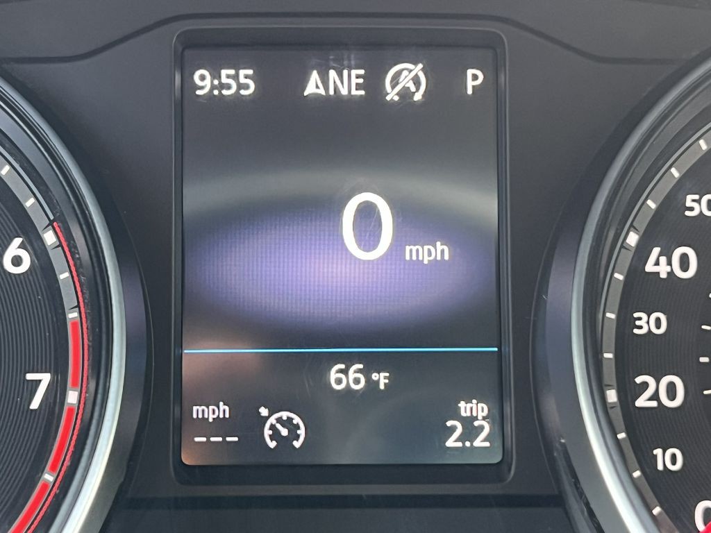 2018 Volkswagen Atlas Image 2