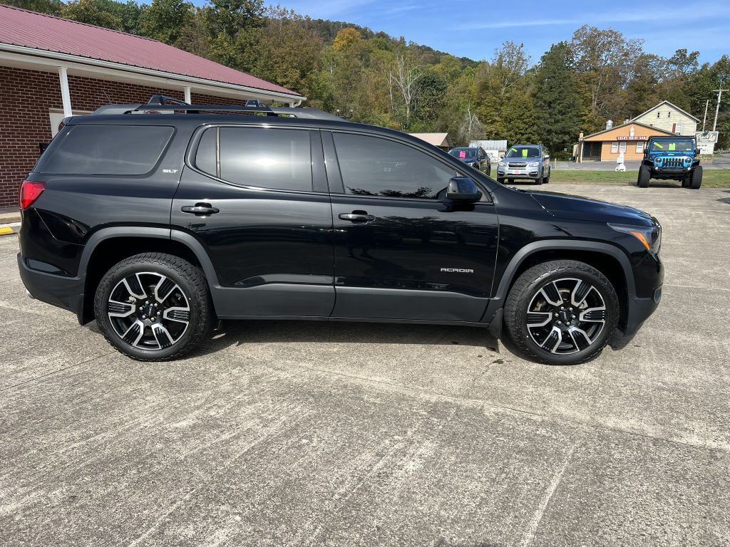2019 GMC Acadia Image 2
