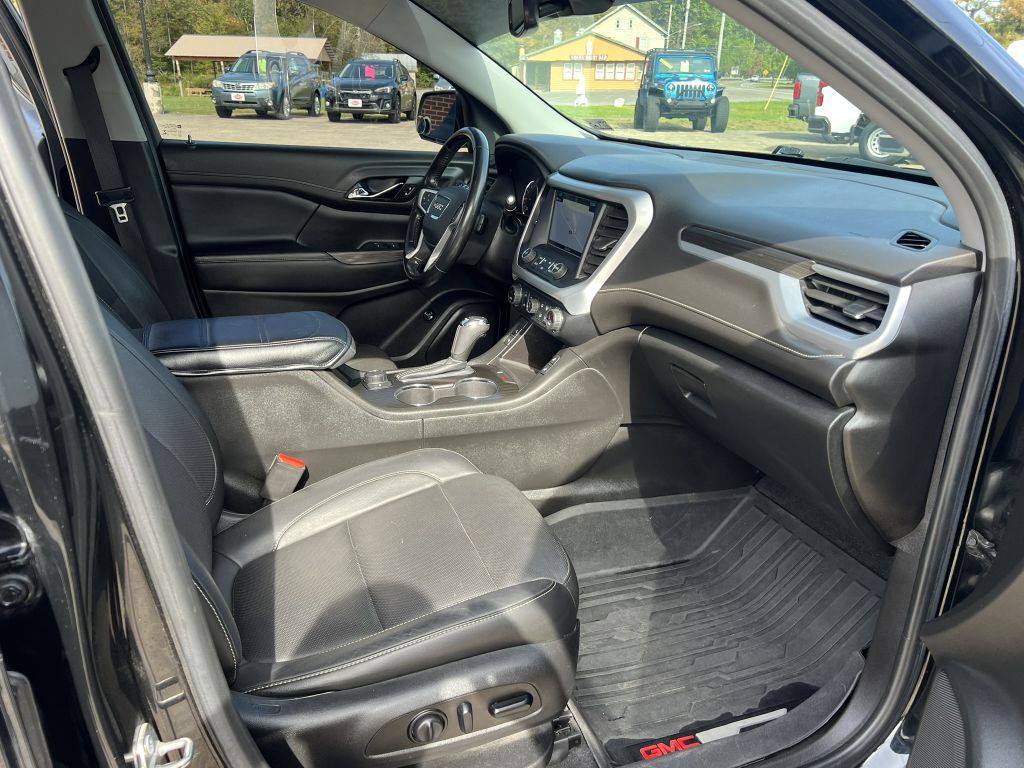 2019 GMC Acadia Image 15