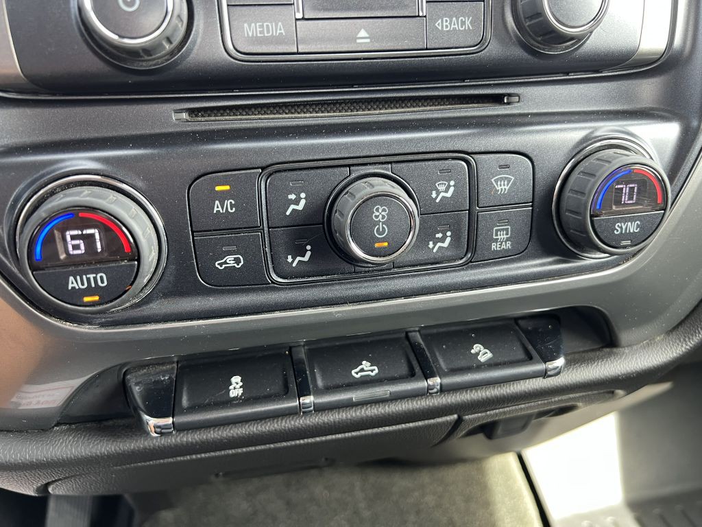 2017 Chevrolet Silverado 1500 Image 7