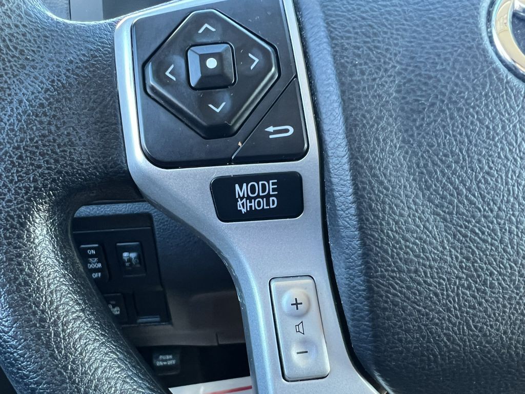 2016 Toyota Tundra Image 5
