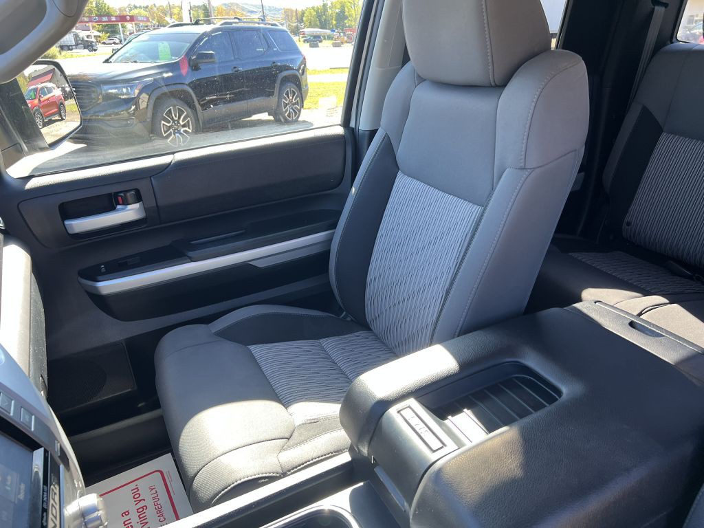 2016 Toyota Tundra Image 12