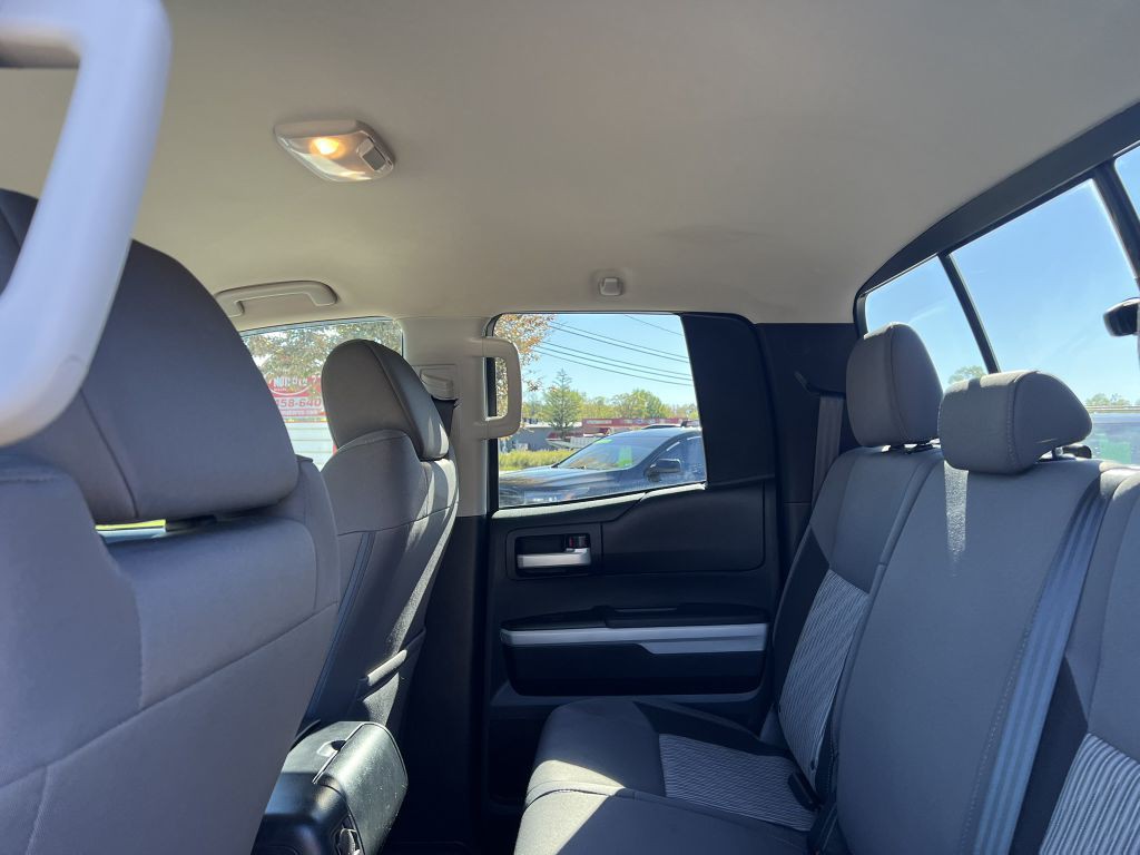 2016 Toyota Tundra Image 14