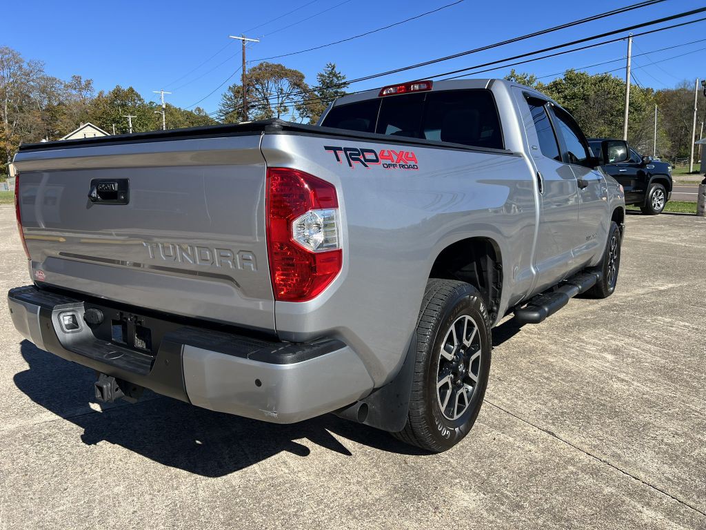 2016 Toyota Tundra Image 22