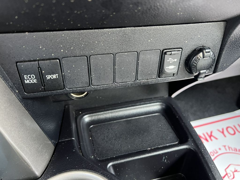 2014 Toyota Rav4 Image 6