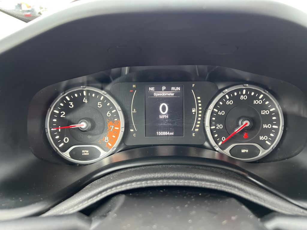 2015 Jeep Renegade Image 2