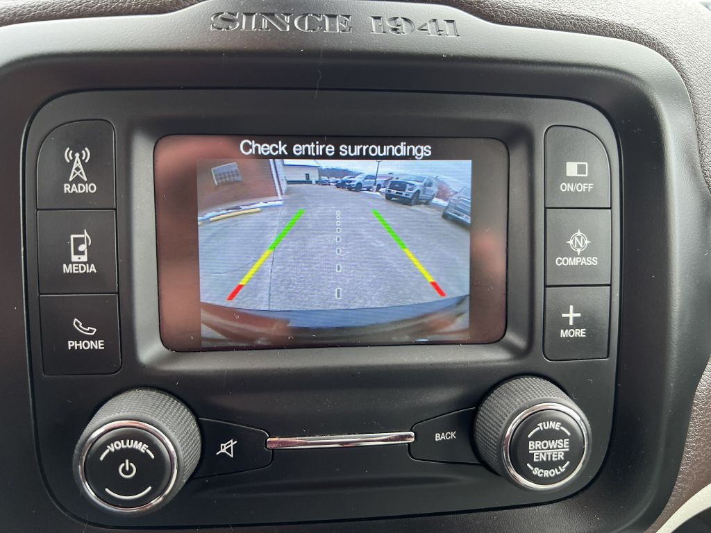 2015 Jeep Renegade Image 3