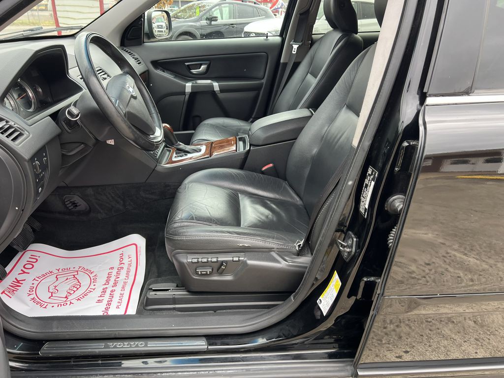 2014 Volvo XC90 Image 11