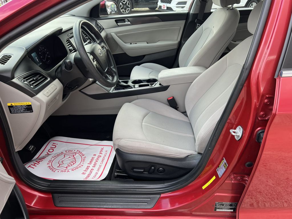 2017 Hyundai Sonata Image 10