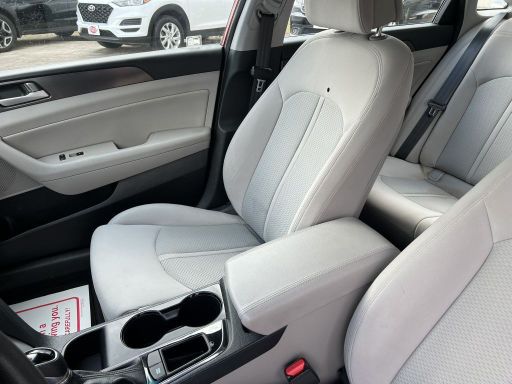 2017 Hyundai Sonata Image 11