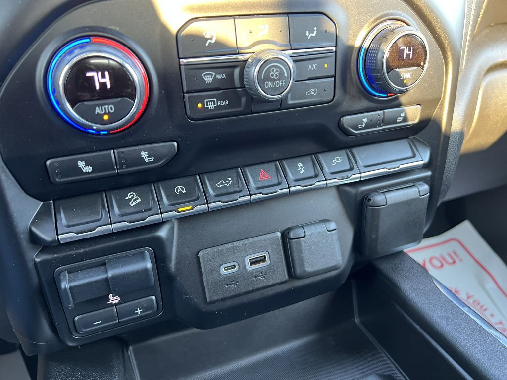 2021 Chevrolet Silverado 1500 Image 8