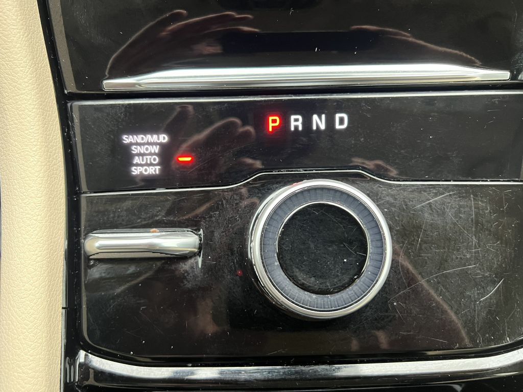 2022 Jeep Grand Cherokee Image 9