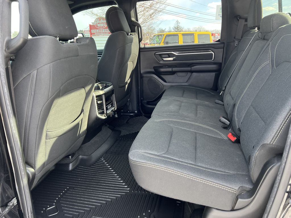 2019 RAM 1500 Image 12