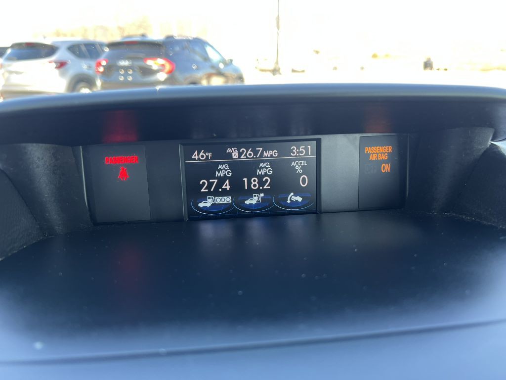 2017 Subaru Forester Image 6