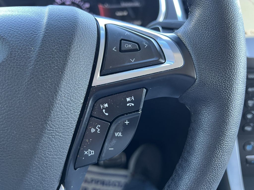 2018 Ford Edge Image 9