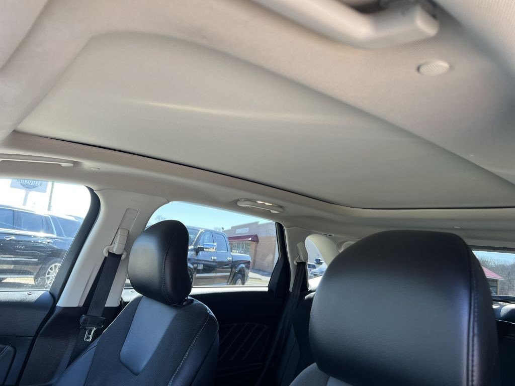 2018 Ford Edge Image 12