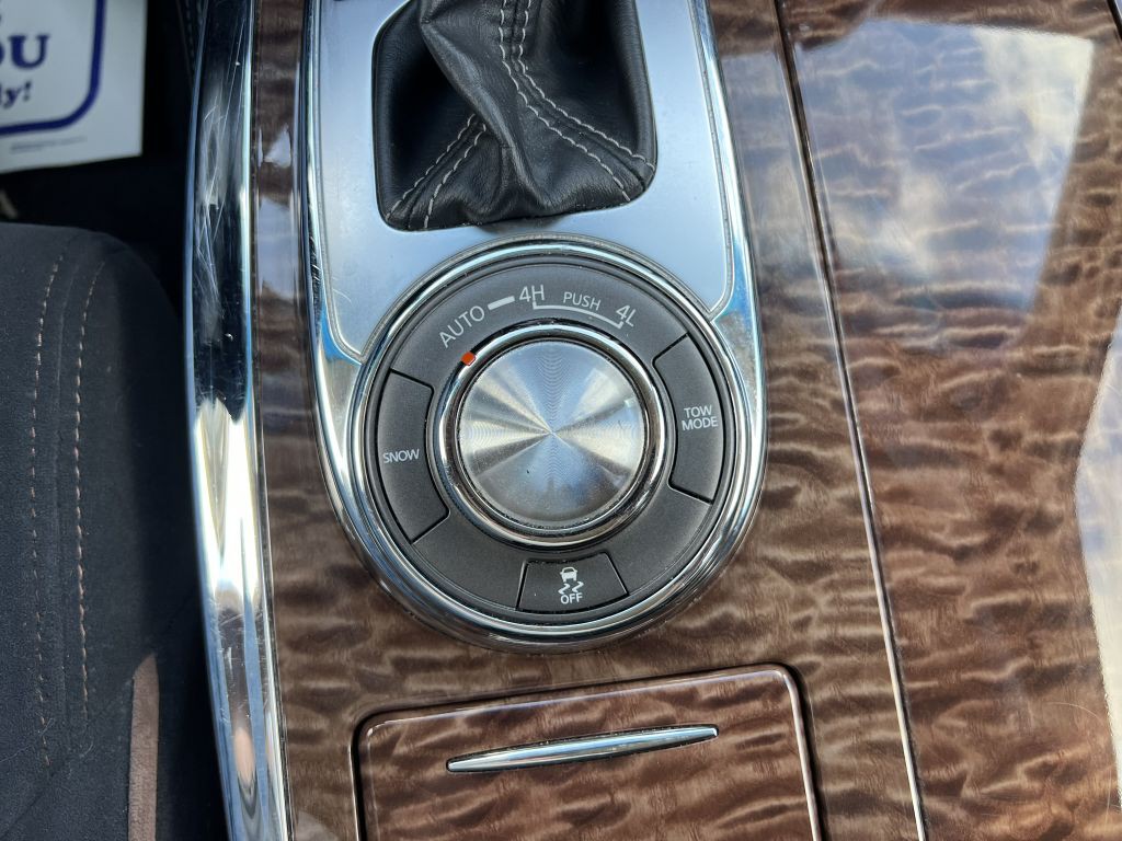 2020 Nissan Armada Image 8