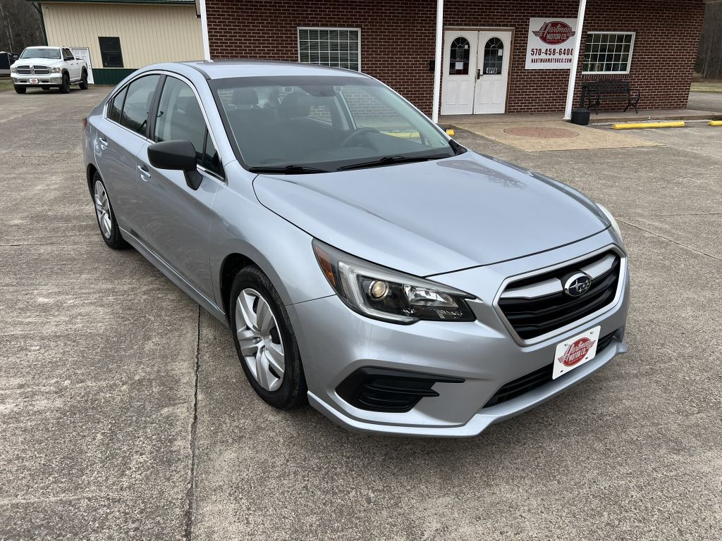 2019 Subaru Legacy Image 2