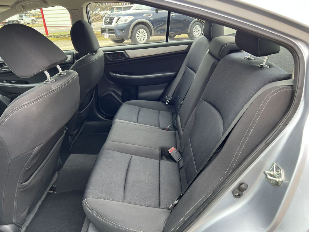 2019 Subaru Legacy Image 7