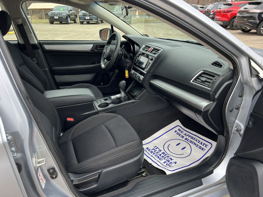 2019 Subaru Legacy Image 9