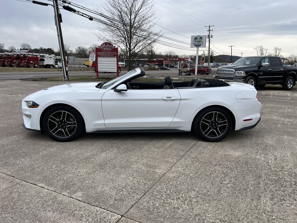 2020 Ford Mustang Image 20