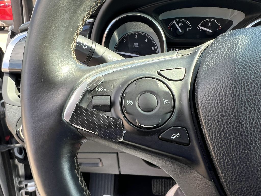 2017 Buick Envision Image 9