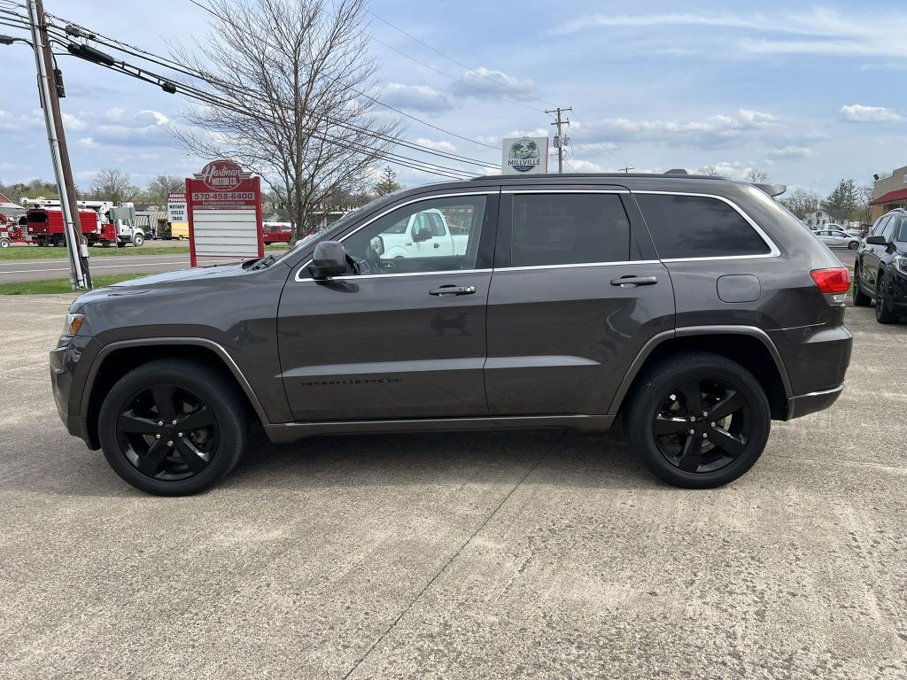 2015 Jeep Grand Cherokee Image 2