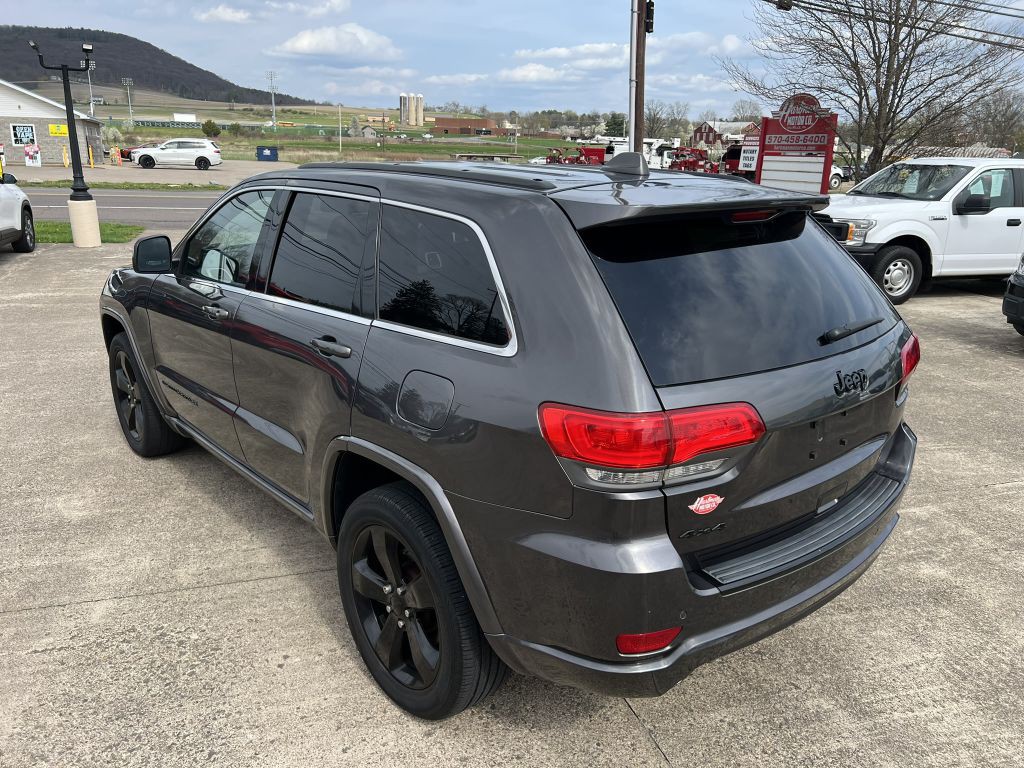 2015 Jeep Grand Cherokee Image 18
