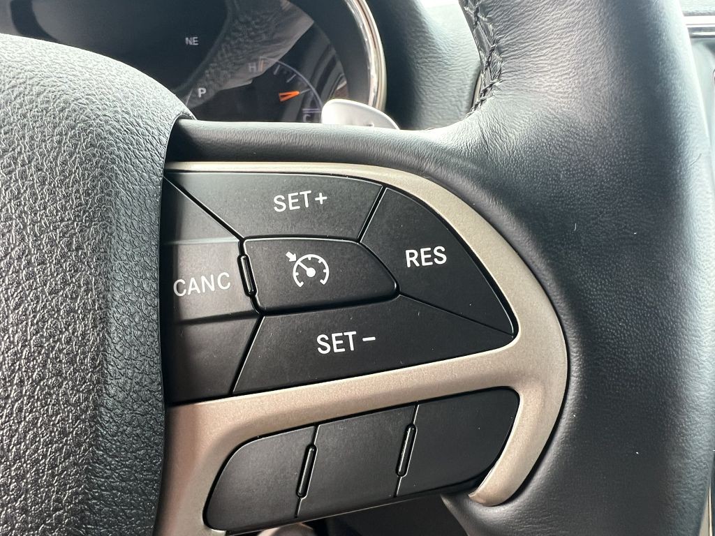 2015 Jeep Grand Cherokee Image 22