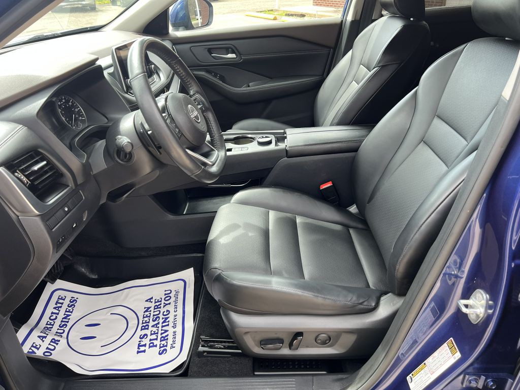 2023 Nissan Rogue Image 4