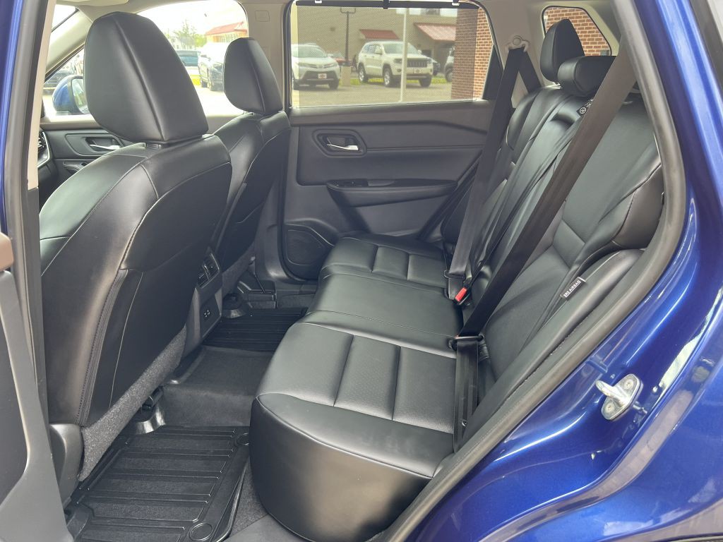 2023 Nissan Rogue Image 7