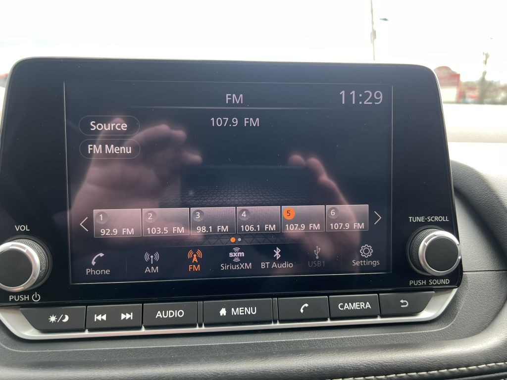 2023 Nissan Rogue Image 18