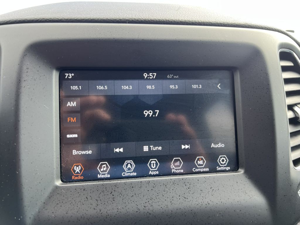 2018 Jeep Compass Image 6