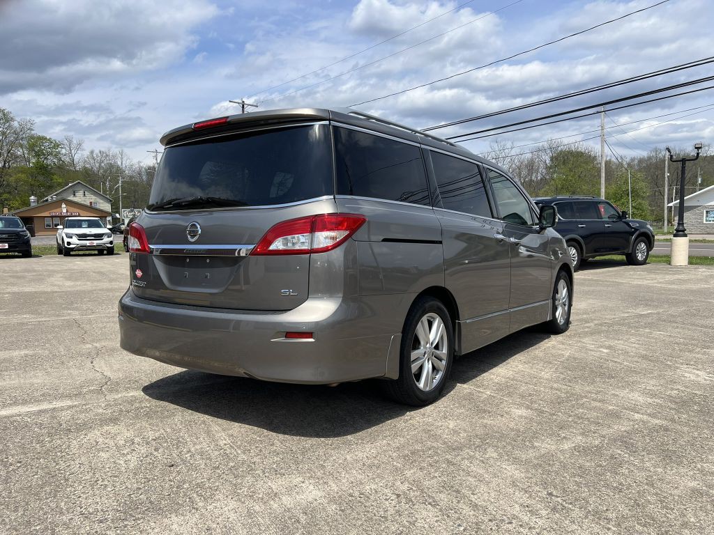 2015 Nissan Quest Image 23