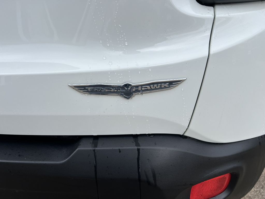 2017 Jeep Renegade Image 4