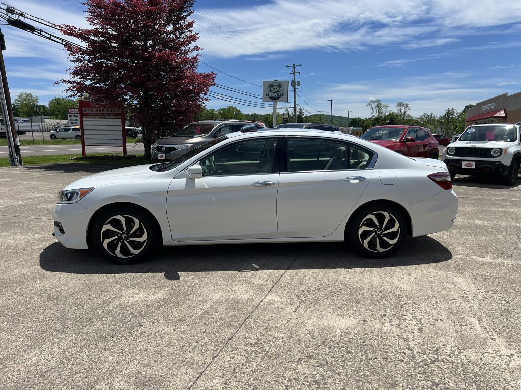 2017 Honda Accord Image 20