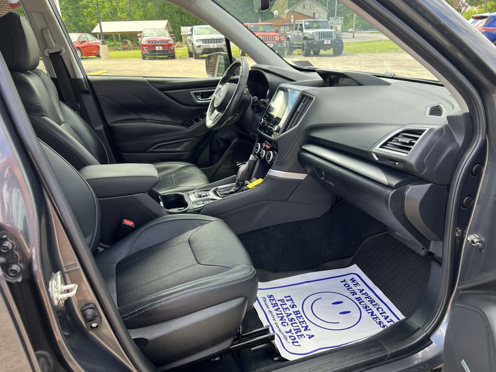 2020 Subaru Forester Image 11