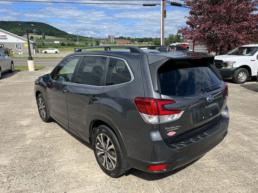 2020 Subaru Forester Image 15