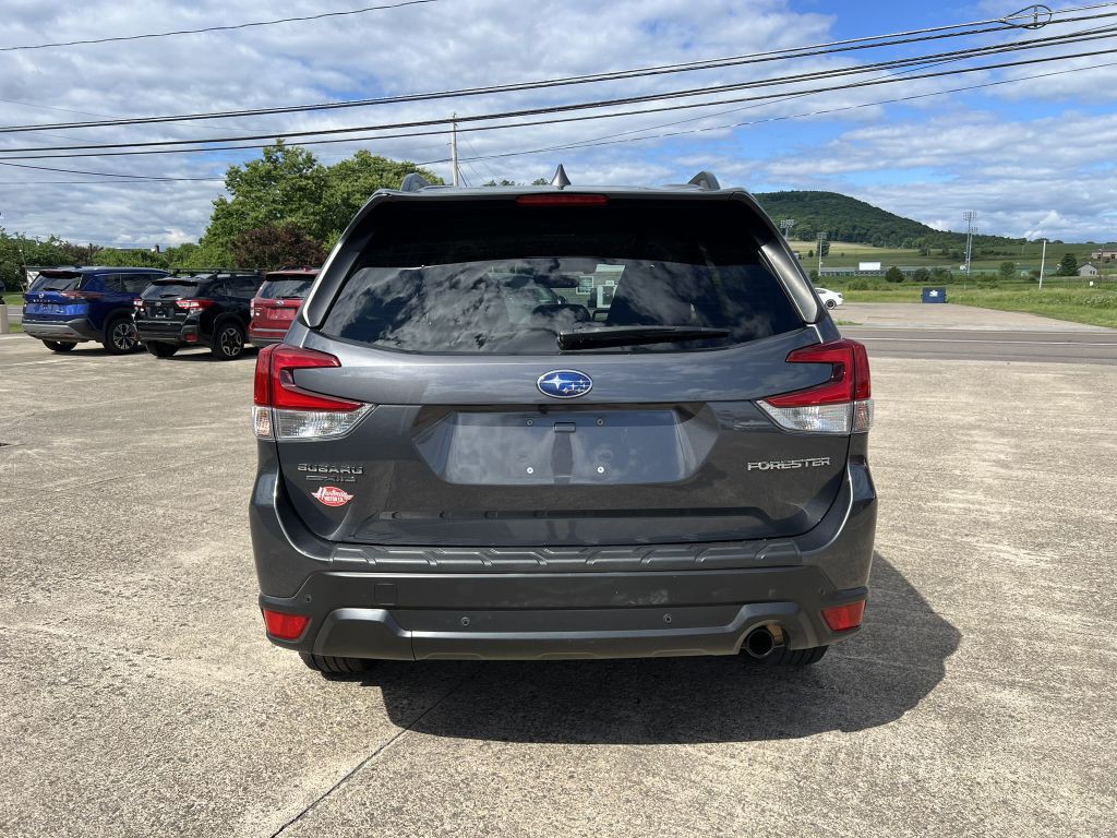 2020 Subaru Forester Image 16