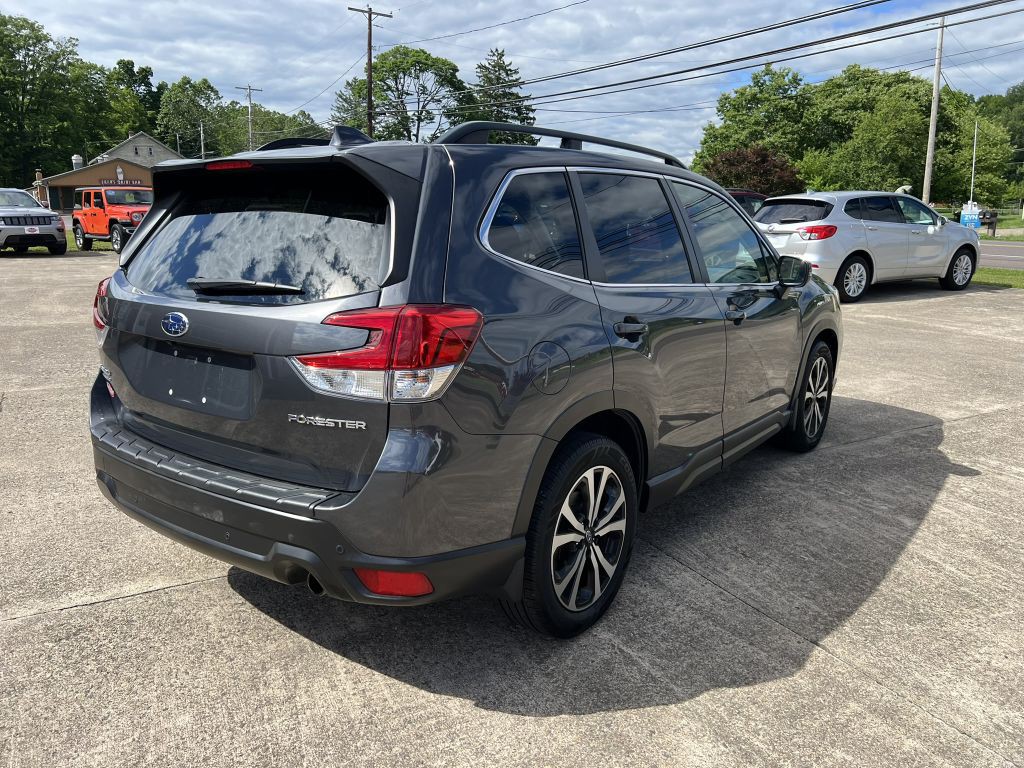 2020 Subaru Forester Image 17