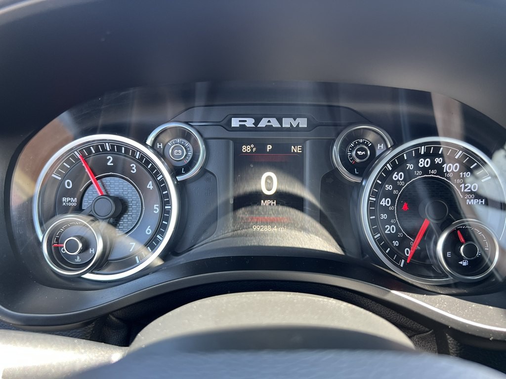 2019 RAM 1500 Image 3